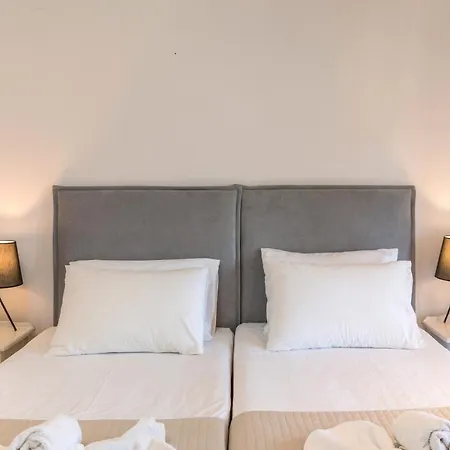 Apartmanhotel The Flower Garden Ípszosz